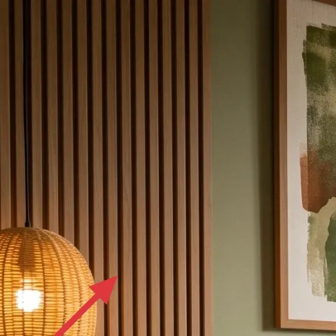 Woven table lamp