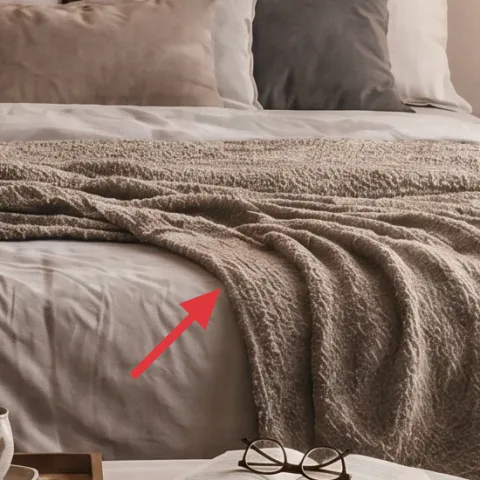 linen duvet cover (warm white)